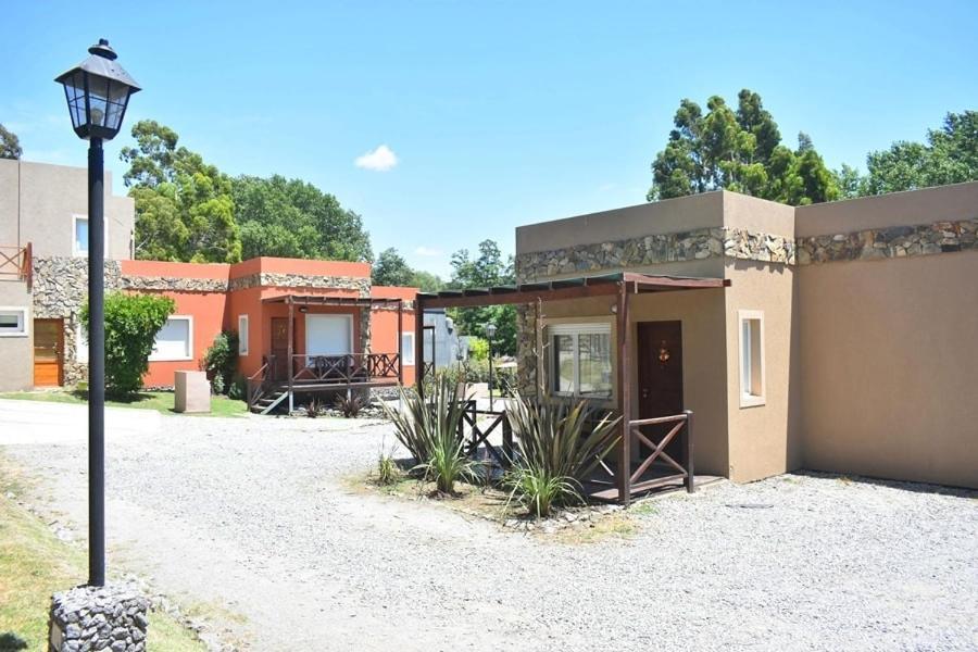 Aparthotel Icalma De La Sierra Tandil Exterior foto